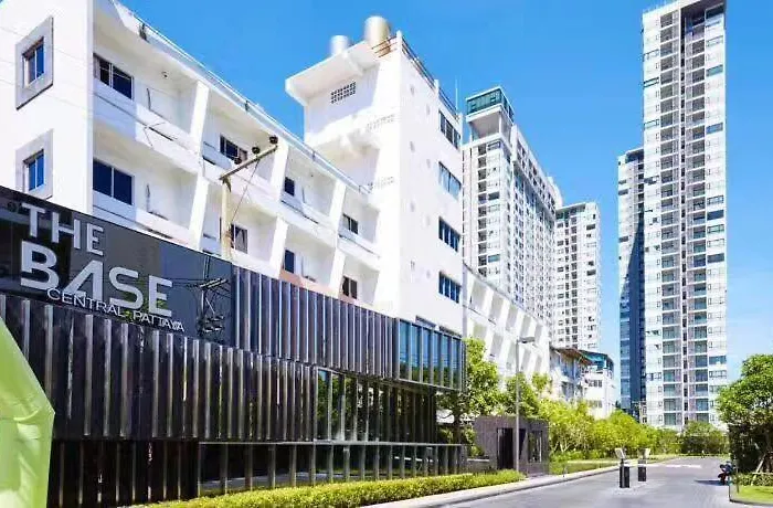 Boetiek The Base Central Pattaya Seaview