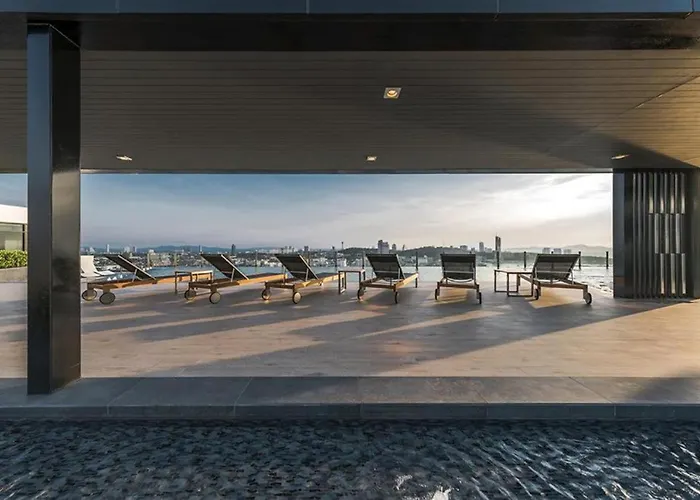 The Base Central Apartments Pattaya
