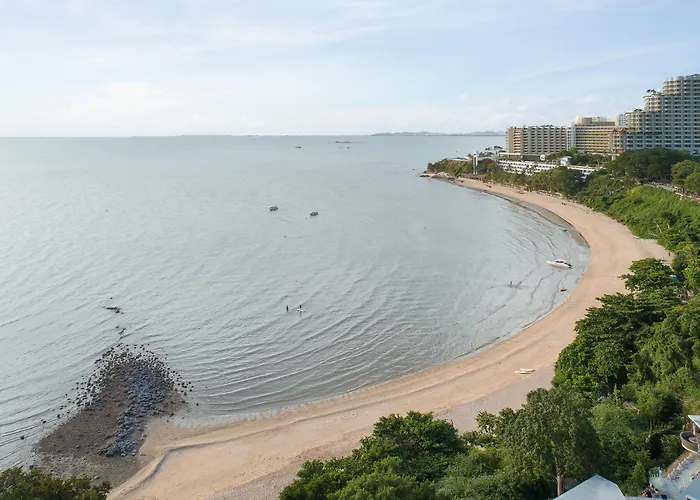 Hotel Cross Pattaya Pratamnak