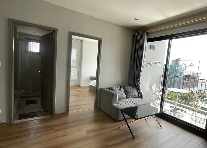 Boutique Ferienwohnung The Base Pattaya By Feng