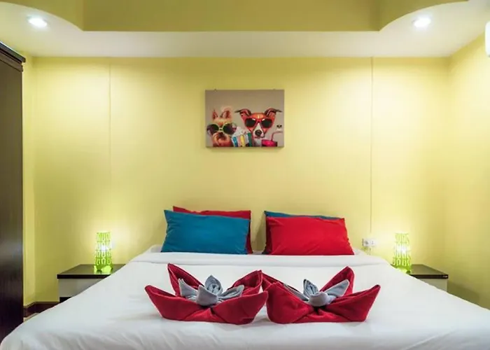 Boutique Harrys Hotel Bar&Restaurant Pattaya