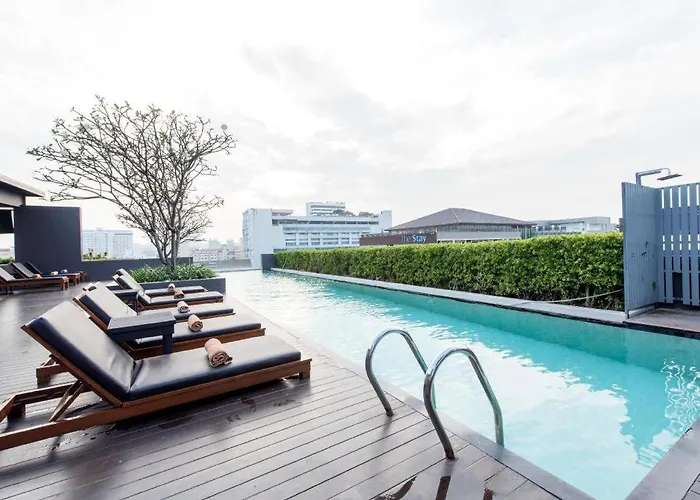 Hotels nahe Tukcom Pattaya