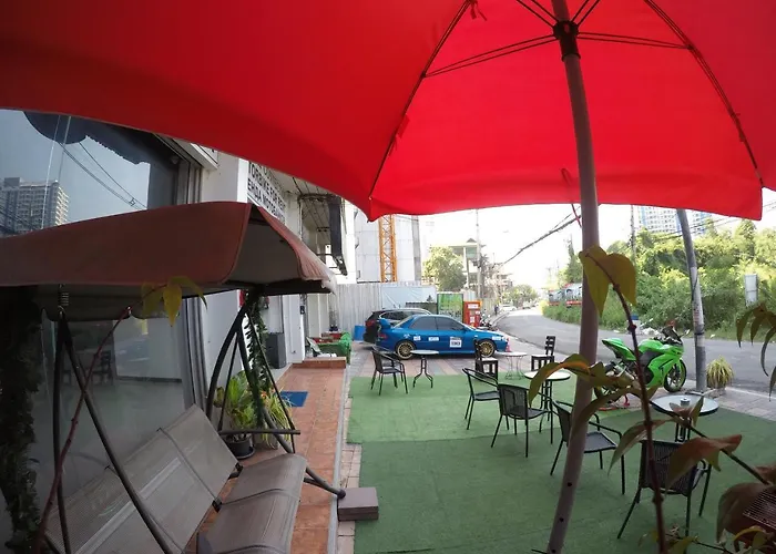 Huisdiervriedelijke French Connection Hotel Pattaya